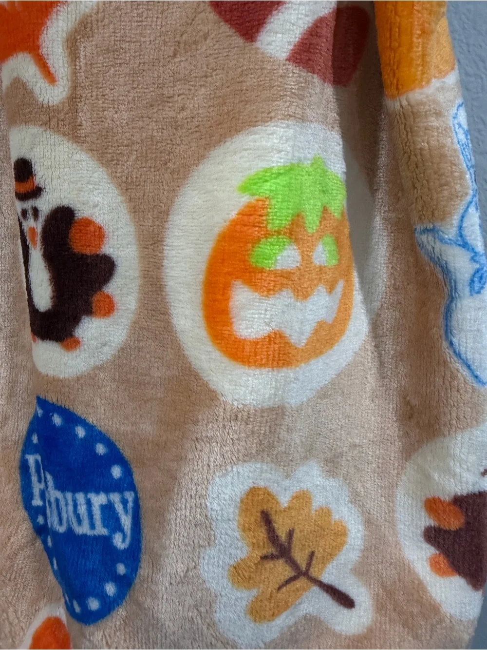 Pillsbury beige plush